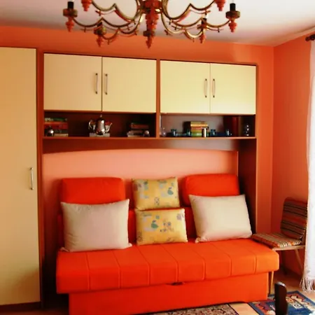 Setka Apartment *